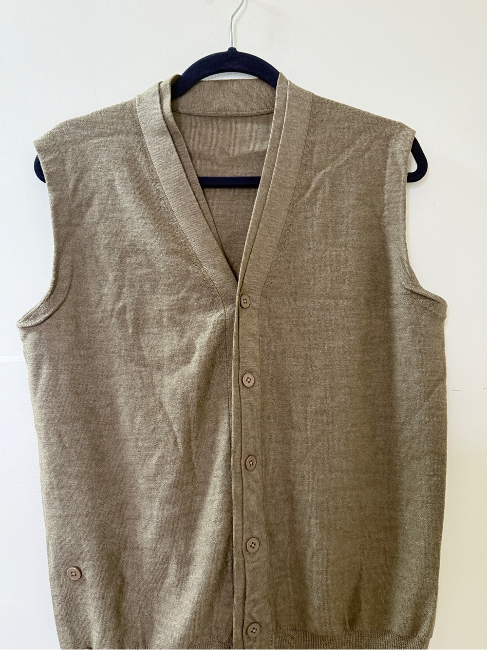 Women 100% Wool Taupe Button Front Sweater Vest Cardigan Size L